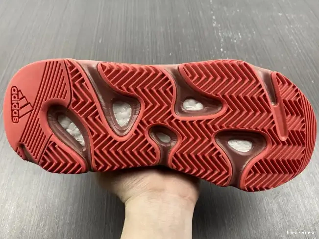 hype Red HQ6979 700 Yeezy Boost Adidas Hi-Res 0518